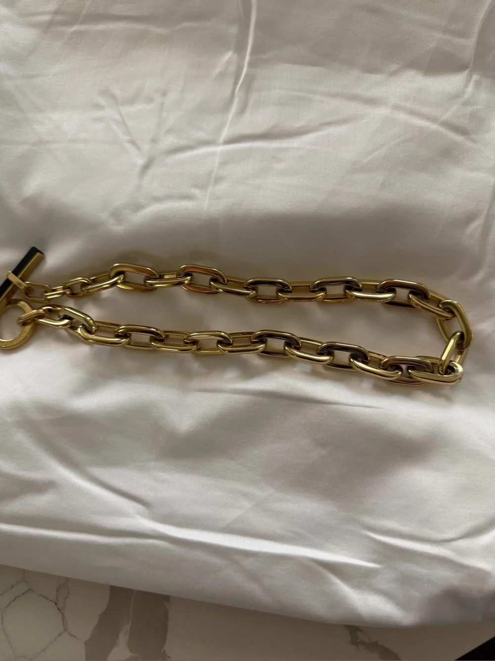 Michael Kors Gold Link Chain Toggle Necklace - Women's Accessory